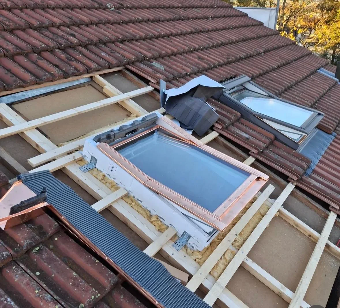 Dachfenster wechseln & Stirnladenverkleidung – Bild 3